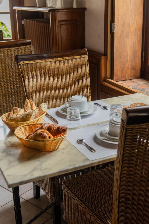 Le Relais Des Templiers Hotel Beaugency Exterior photo