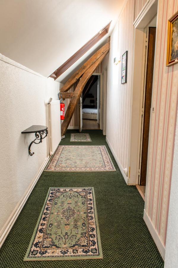 Le Relais Des Templiers Hotel Beaugency Exterior photo