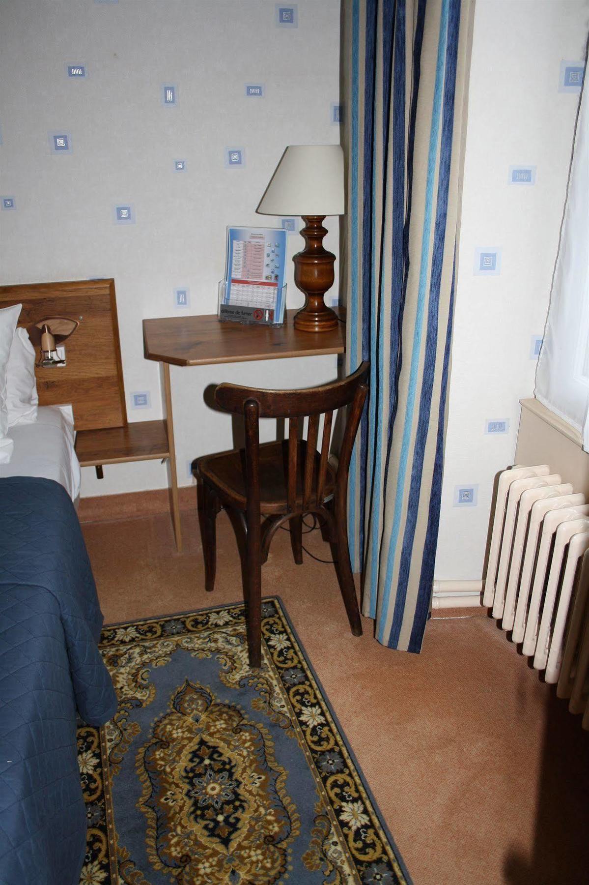 Le Relais Des Templiers Hotel Beaugency Exterior photo